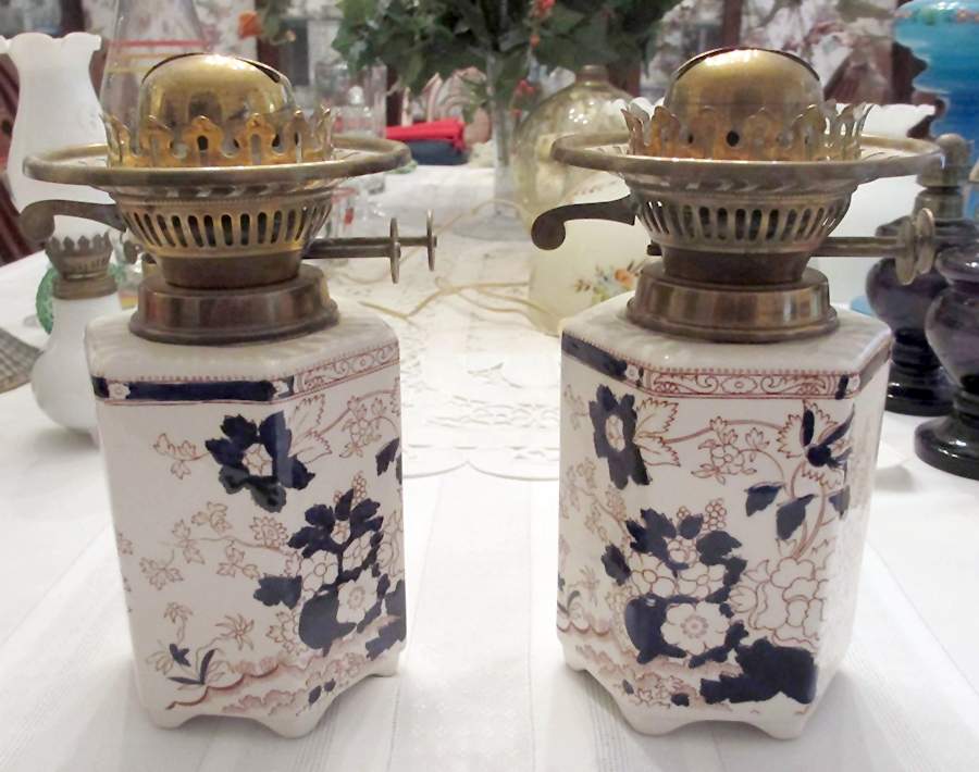 Mandarin Oil Lamp No Globe by Mason's-1