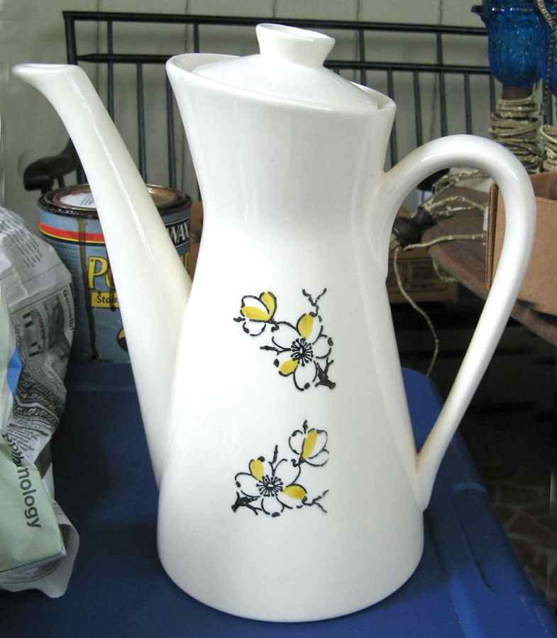 Dixie Dogwood Coffee Pot & Lid by Marcrest-1