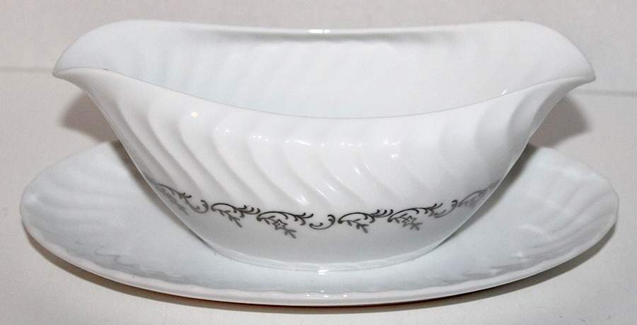 Channing Gravy Boat with Attached Underplate by Mikasa-1