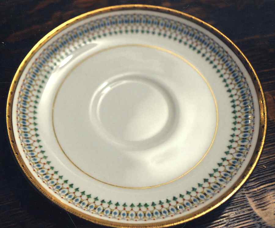 H2566 Saucer by Tiffany-1