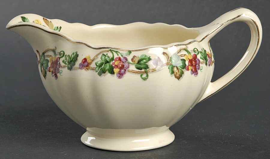 MEK77 Creamer by J & G Meakin-1