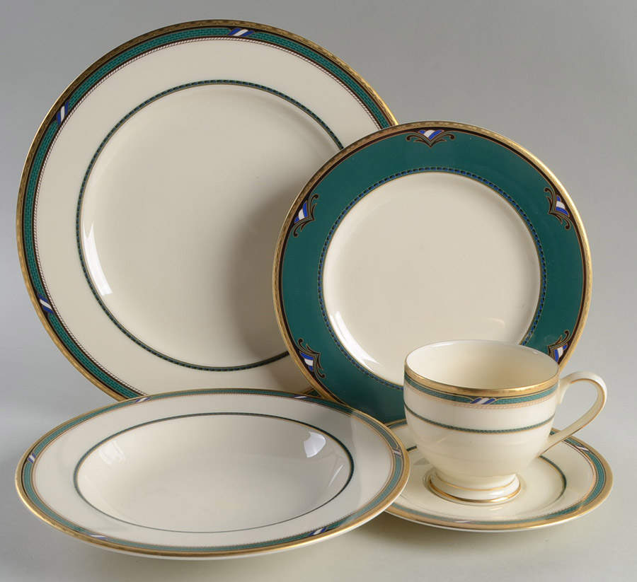 Estate Jewel 5 Piece Place Setting by Mikasa-1