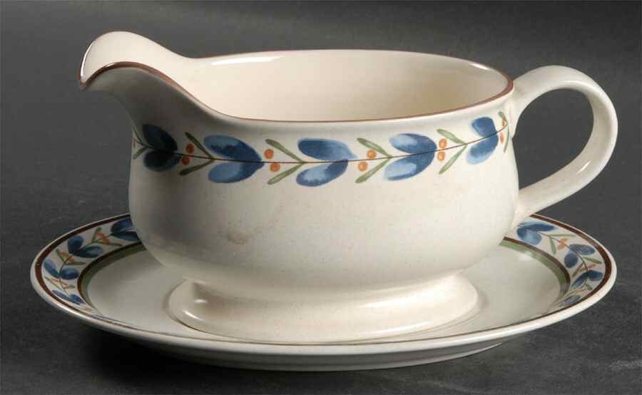 Blossom Fleur Gravy Boat & Underplate by Mikasa-1