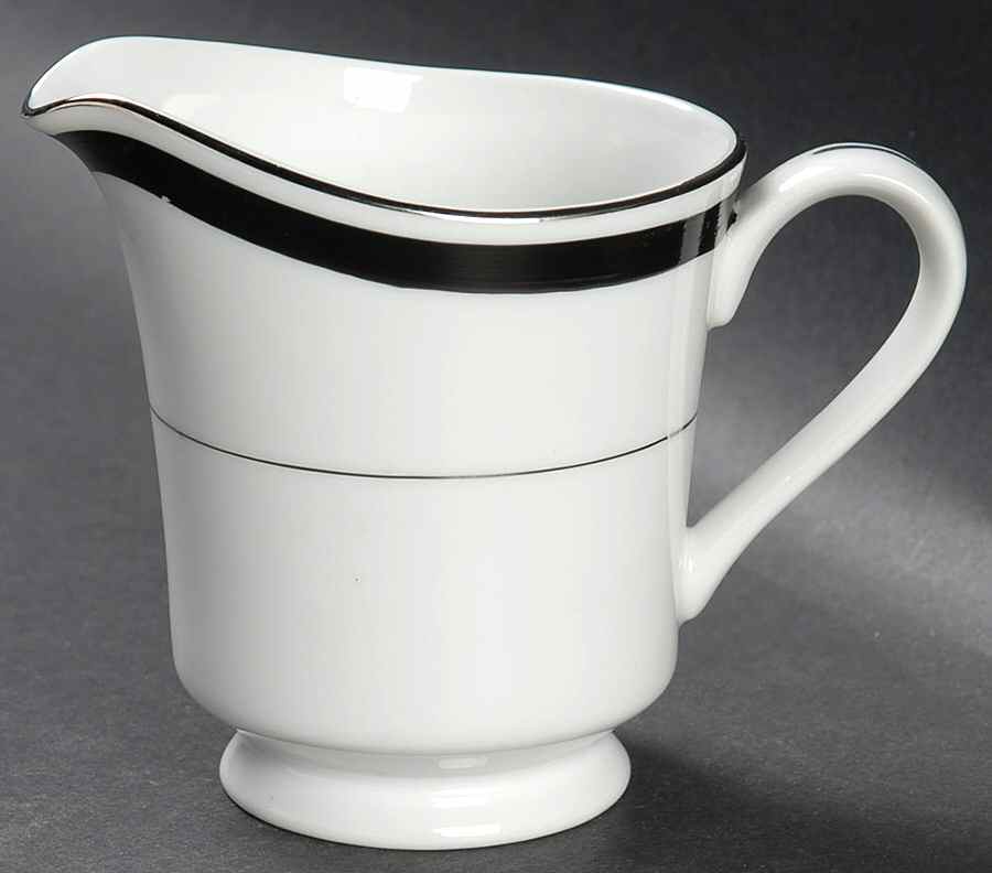 Courier Creamer by Montgomery Ward-1