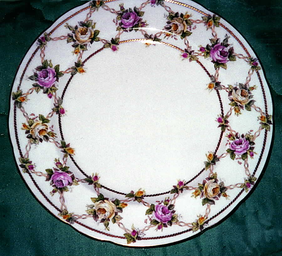 S8710 Dinner Plate by Minton-1