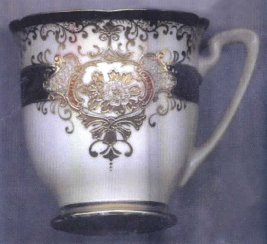 MEI635 Footed Demitasse Cup by Meito-1