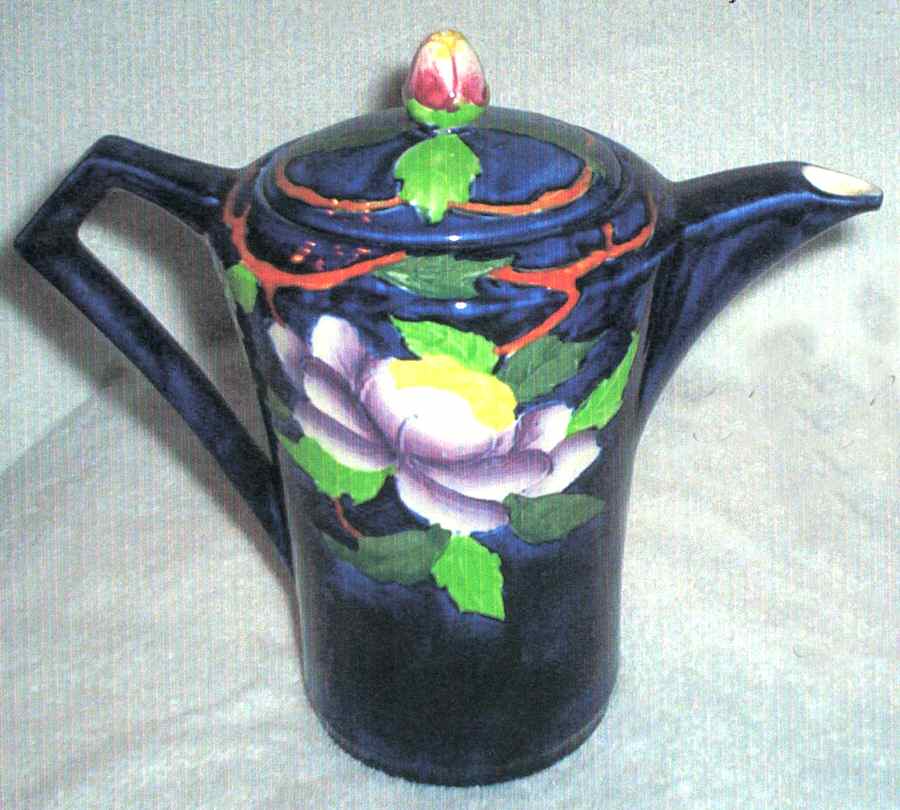 MLG1 Coffee Pot & Lid by C T Maling & Sons-1