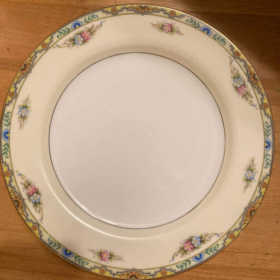 MEI638 Dinner Plate by Meito-1