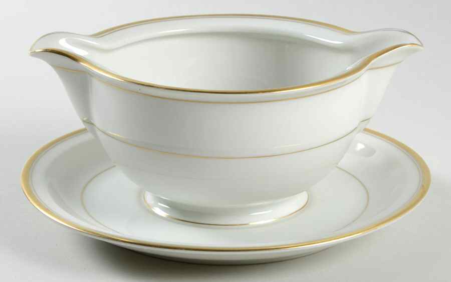 MEI642 Gravy Boat with Attached Underplate by Meito-1