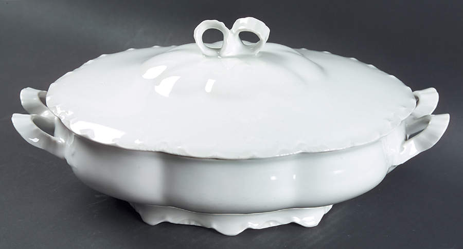 MOS5 Oval Covered Vegetable by Moschendorf-1
