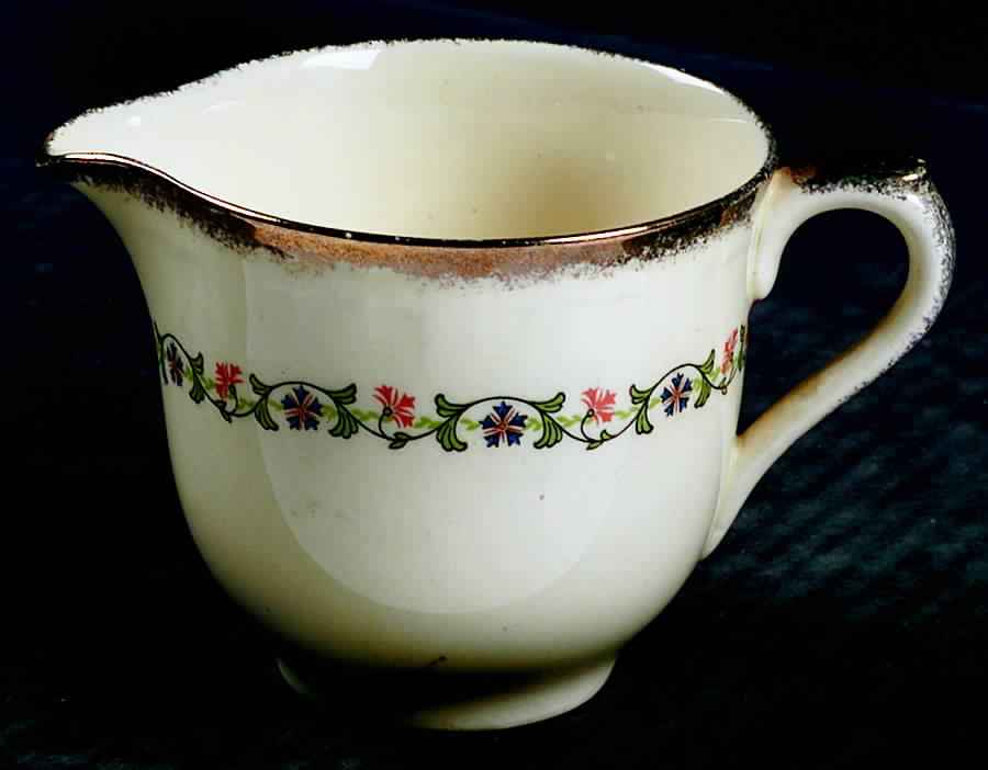 Paisley Creamer by Alfred Meakin-1
