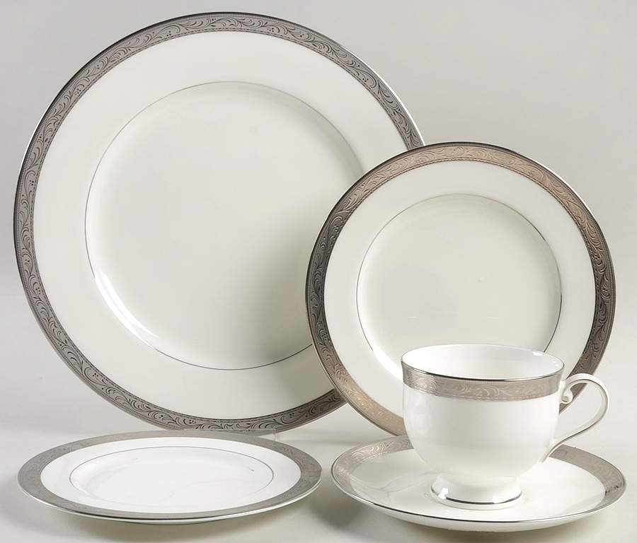 Crown Jewel Platinum 5 Piece Place Setting by Mikasa-1