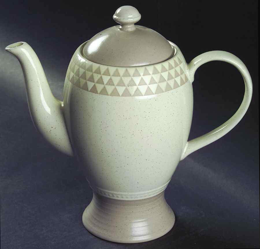 Ventura Coffee Pot & Lid by Mikasa-1