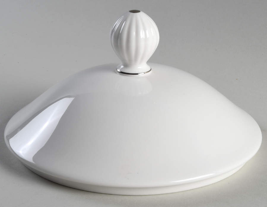Cameo Platinum Lid for 3 Quart Round Casserole by Mikasa-1