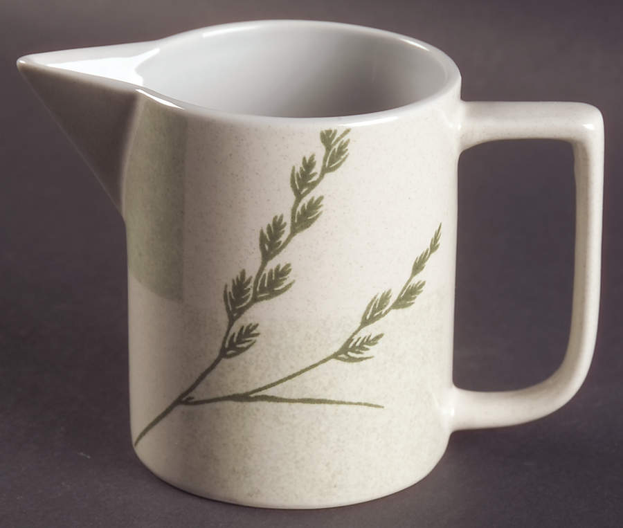 Soft Breeze Creamer by Mikasa-1