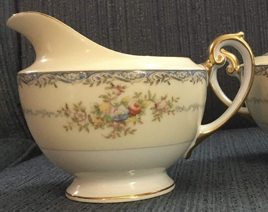 MEI649 Creamer by Meito-1