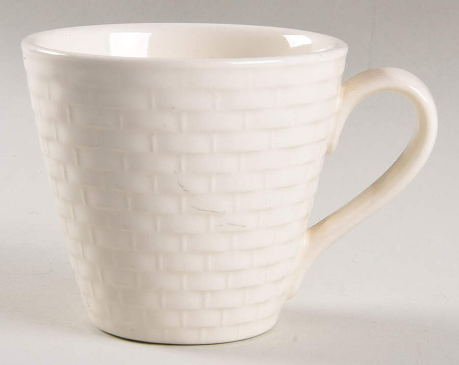 Wicker White Flat Cup by Metlox - Poppytrail - Vernon-1