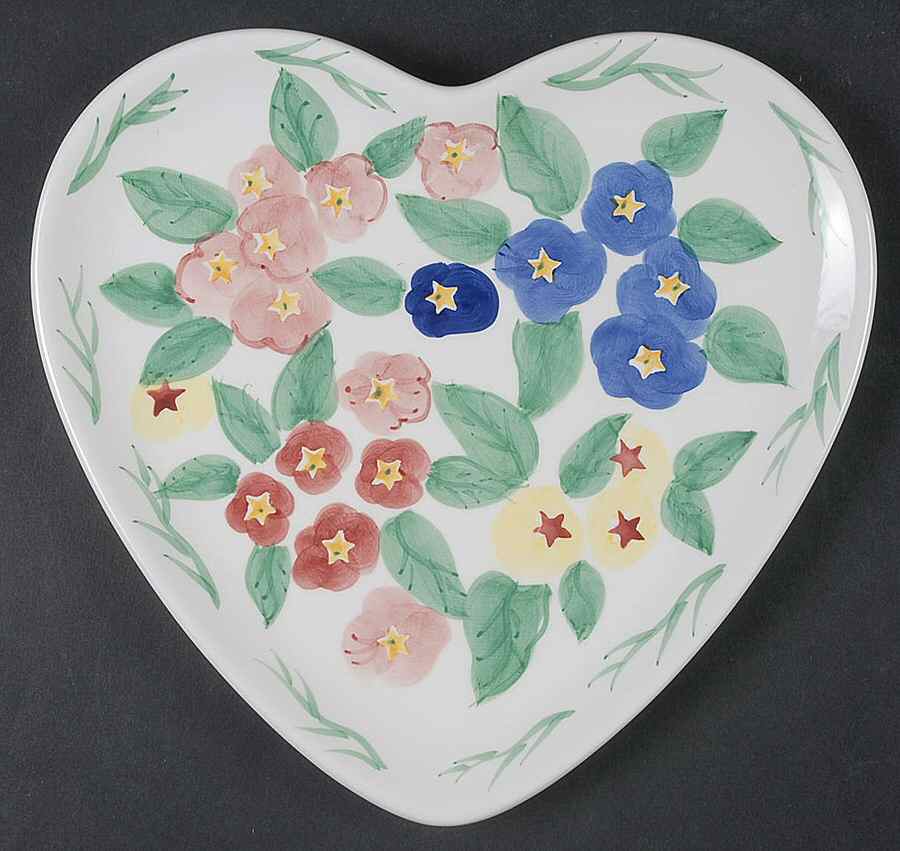 Bouquet Heart Shaped Plate by Mesa Intl-1