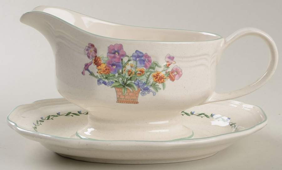 Flower Box Gravy Boat & Underplate by Mikasa-1