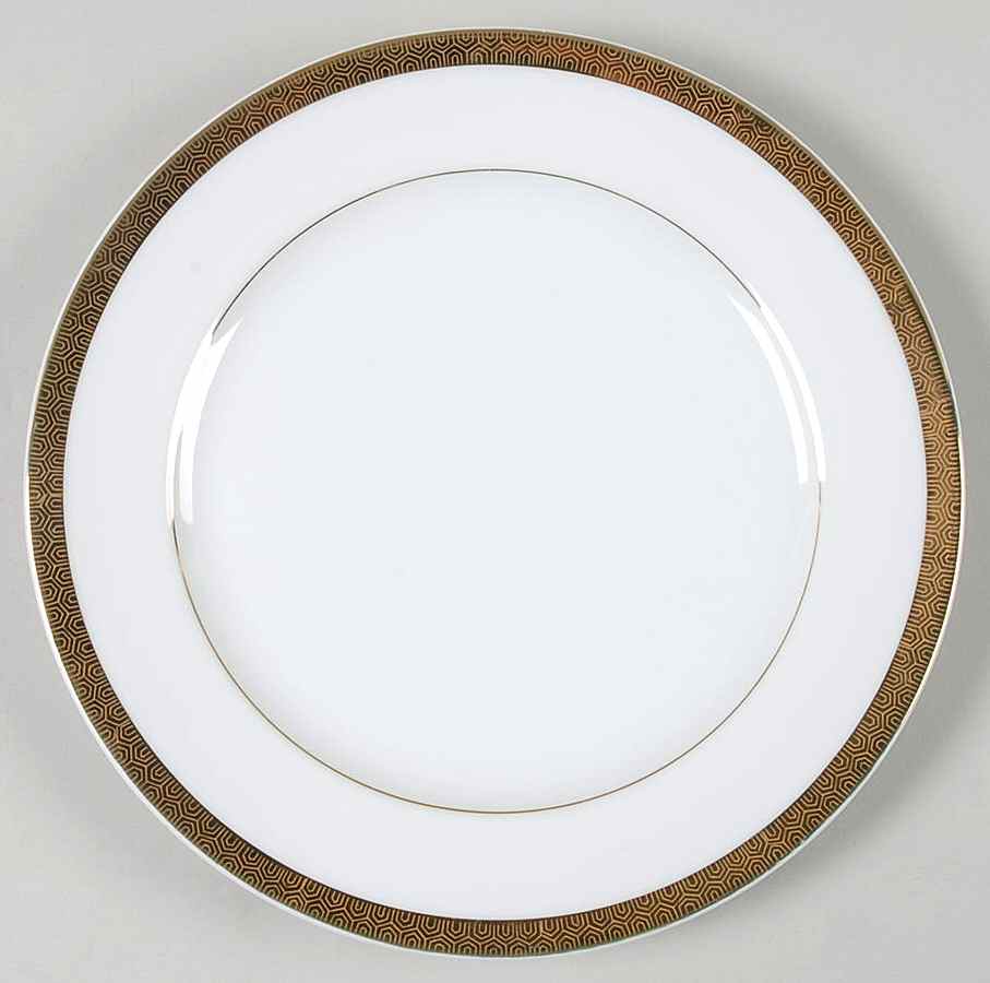 Imperator Salad Plate by Mt Hira-1
