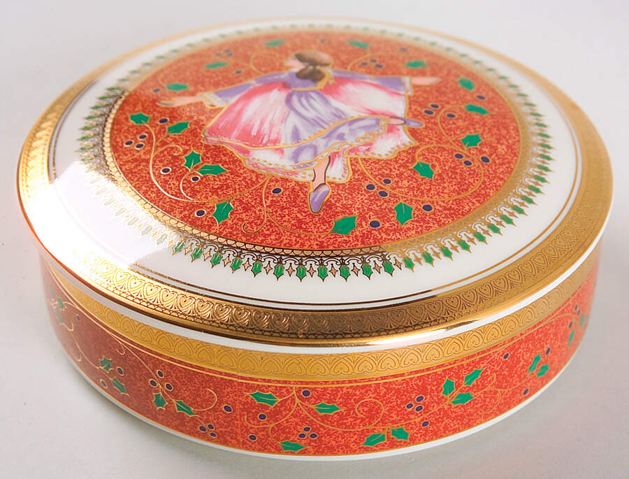 Twelve Days of Christmas Gold 5" Round Box & Lid by Mikasa-1
