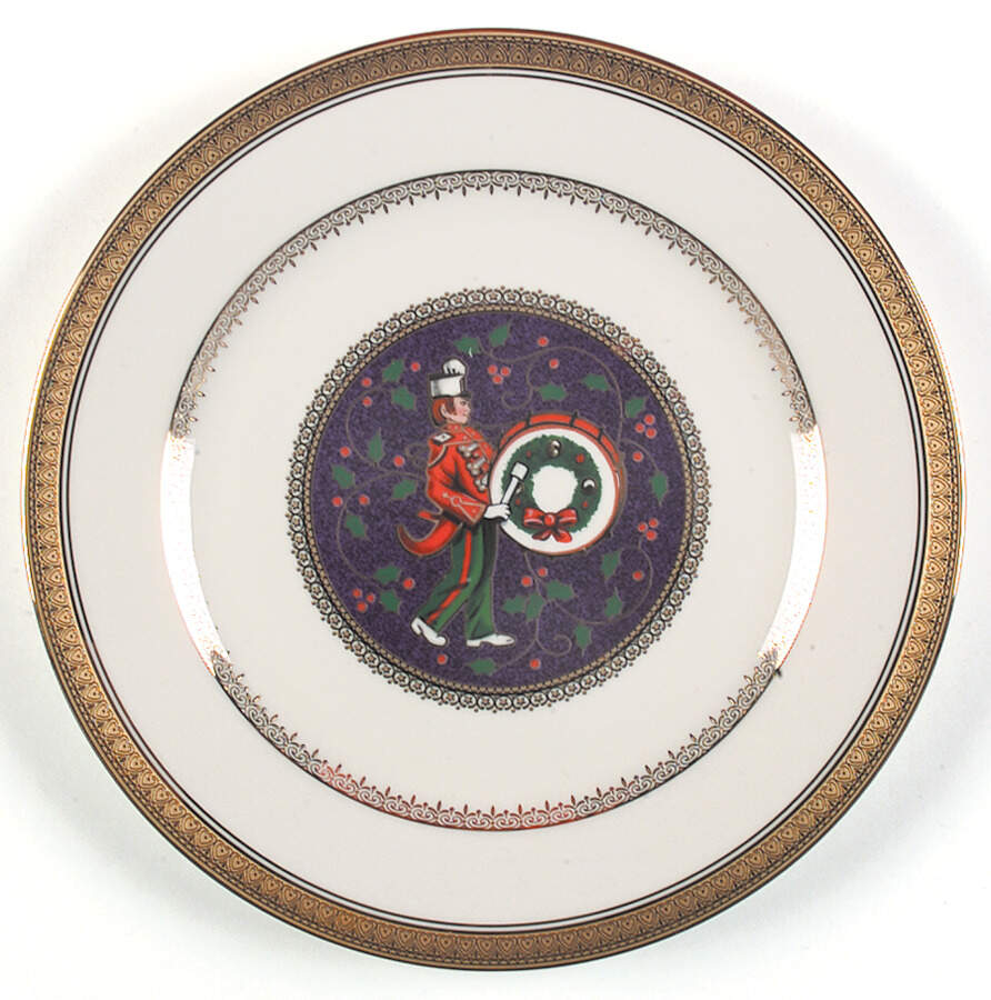 Twelve Days of Christmas Gold Luncheon Plate by Mikasa-1
