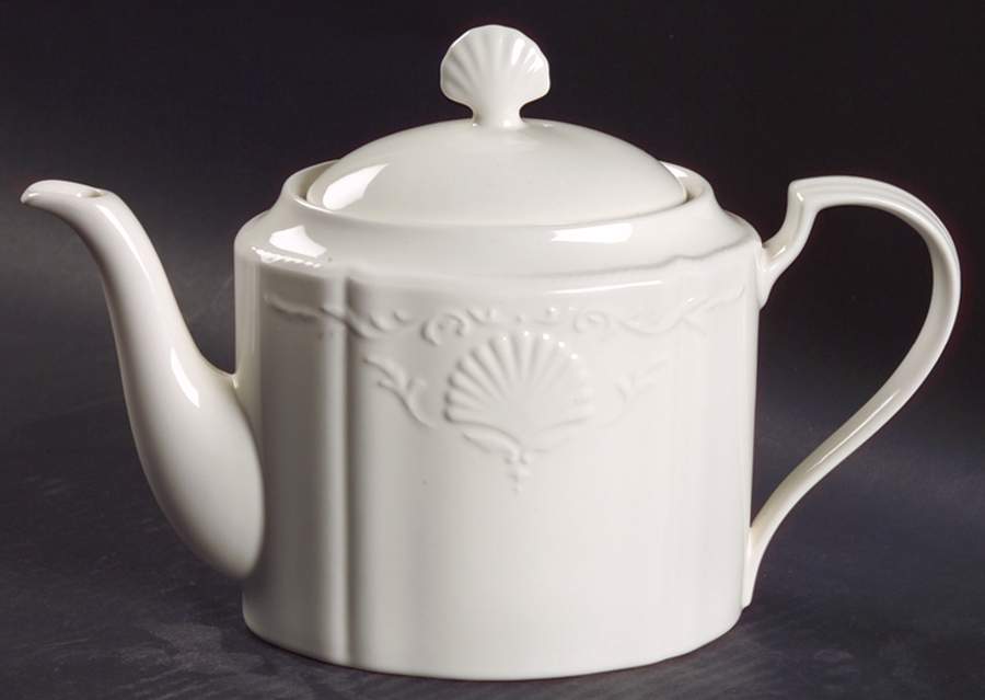 South Hampton White Teapot & Lid by Mikasa-1