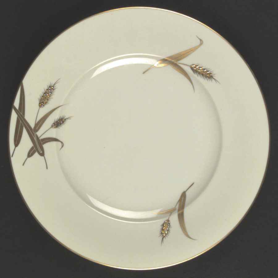 Midas (Cream Background, Japan) Dinner Plate by Meito-1