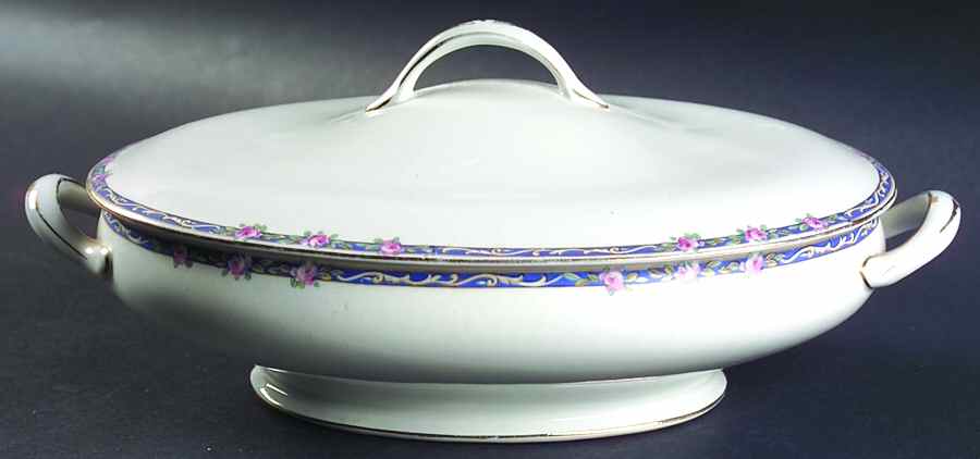 MAD92 Oval Covered Vegetable by John Maddock & Sons-1