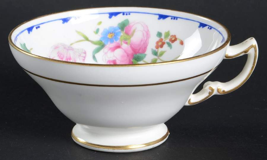 H2501 (Smooth) Footed Cup by Minton-1