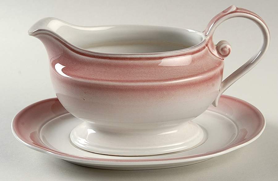 Peach Gravy Boat & Underplate by Mikasa-1