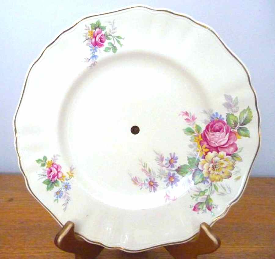 Rosalie Round Serving Plate with Handle (DP) by J & G Meakin-1