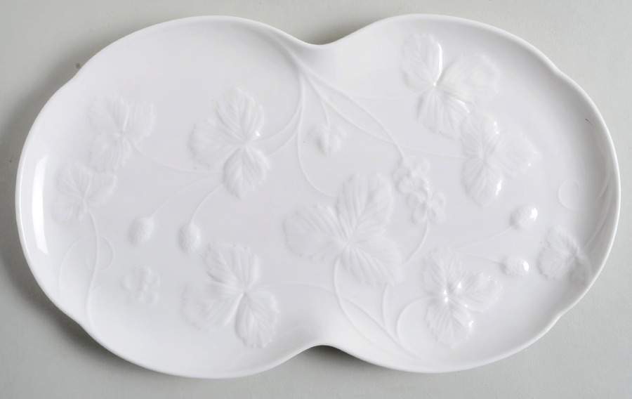 Victoria Strawberry White 11" Oval Tray by Minton-1