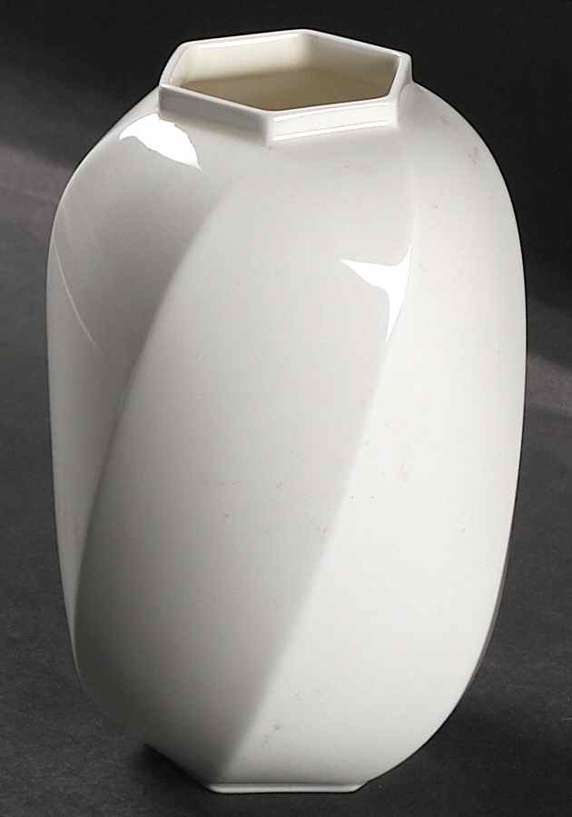 Classique 4" Vase by Mikasa-1
