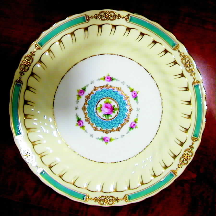 H3971 Dinner Plate by Minton-1