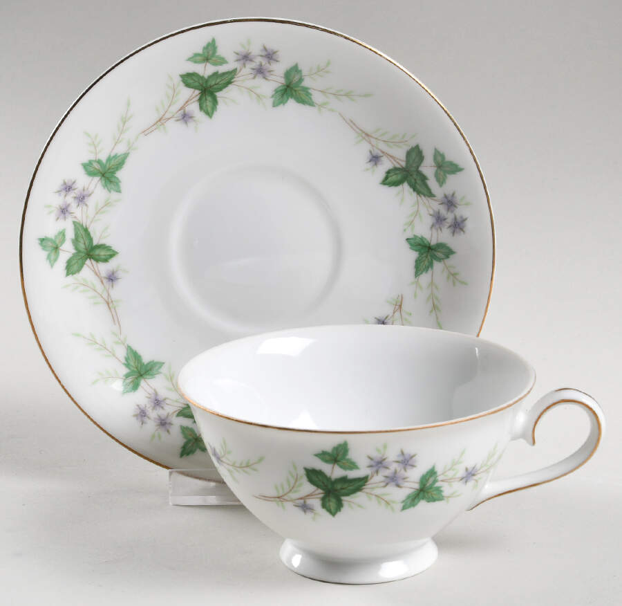 Pamona Footed Cup & Saucer Set by Meito-1
