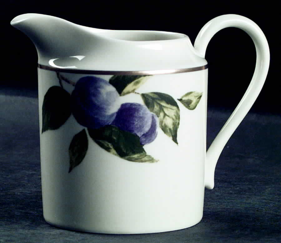 Plum Court Creamer by Mikasa-1