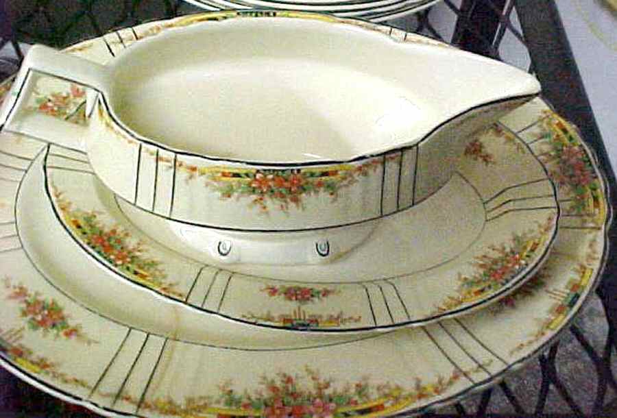 Florida Gravy Boat & Underplate by Myott Staffordshire-1