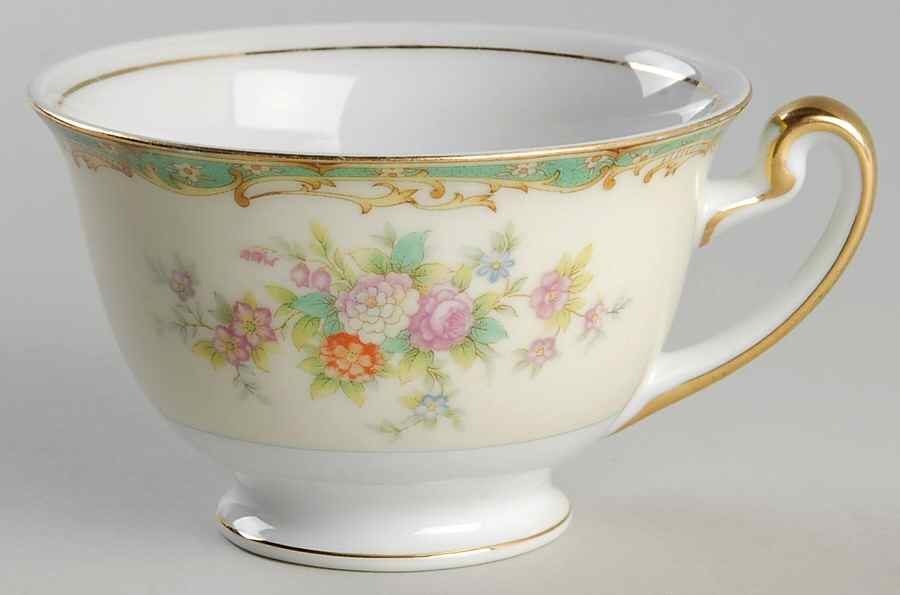 MEI673 Footed Cup by Meito-1