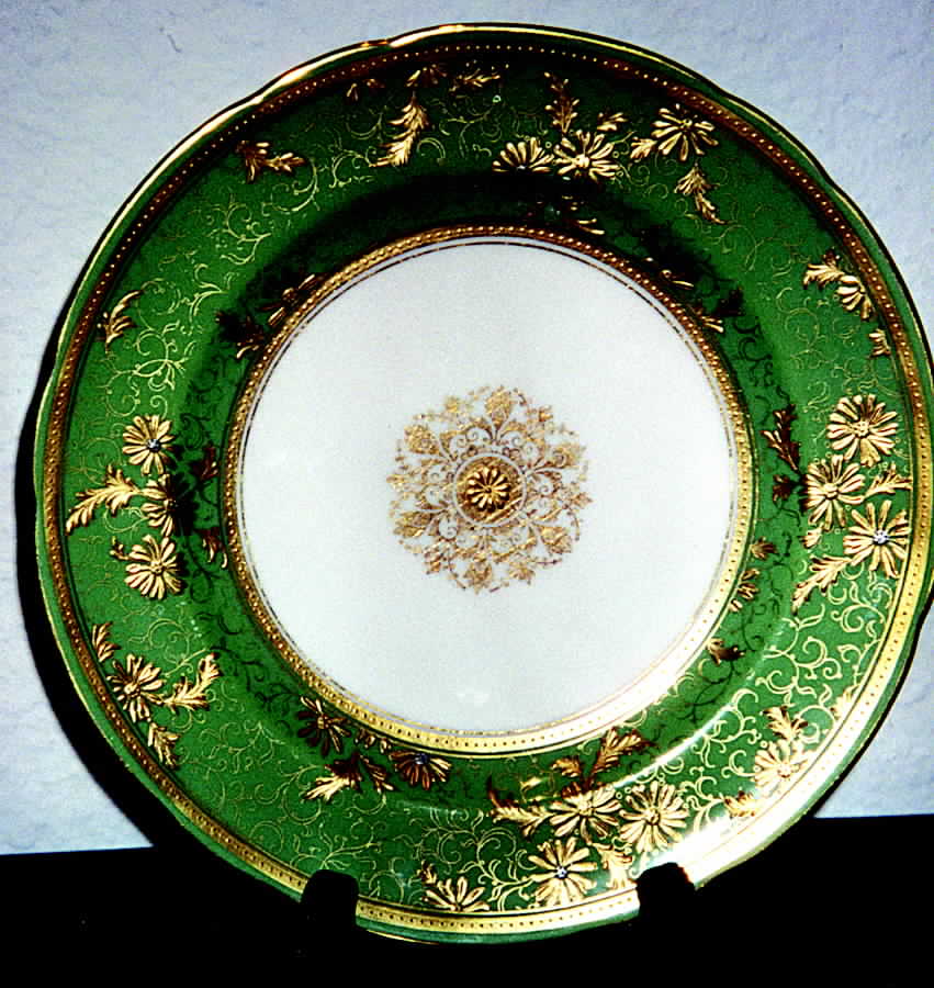 G7717 Dinner Plate by Minton-1
