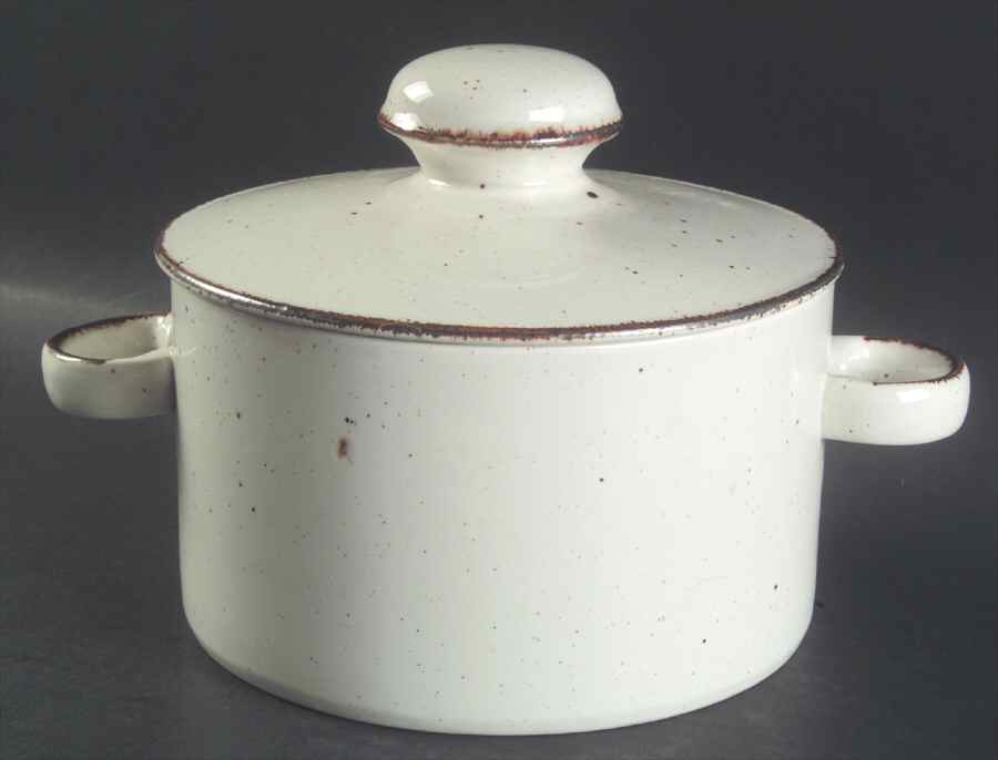Creation (Newer Stamp) 1.5 Qt Round Covered Casserole by W R Midwinter Ltd-1