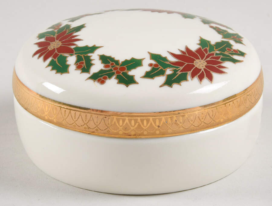 Holiday Elegance 4" Round Box & Lid by Mikasa-1
