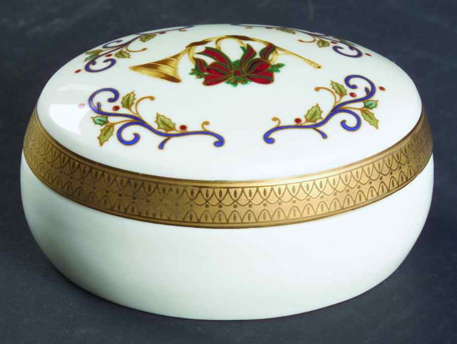 Holiday Elegance Large Egg Box & Lid by Mikasa-1