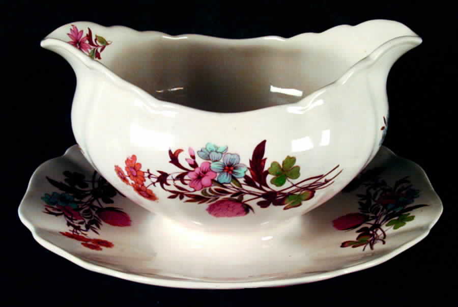 Country Life Gravy Boat with Attached Underplate by J & G Meakin-1