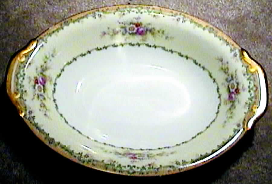 MEI690 9" Oval Vegetable Bowl by Meito-1