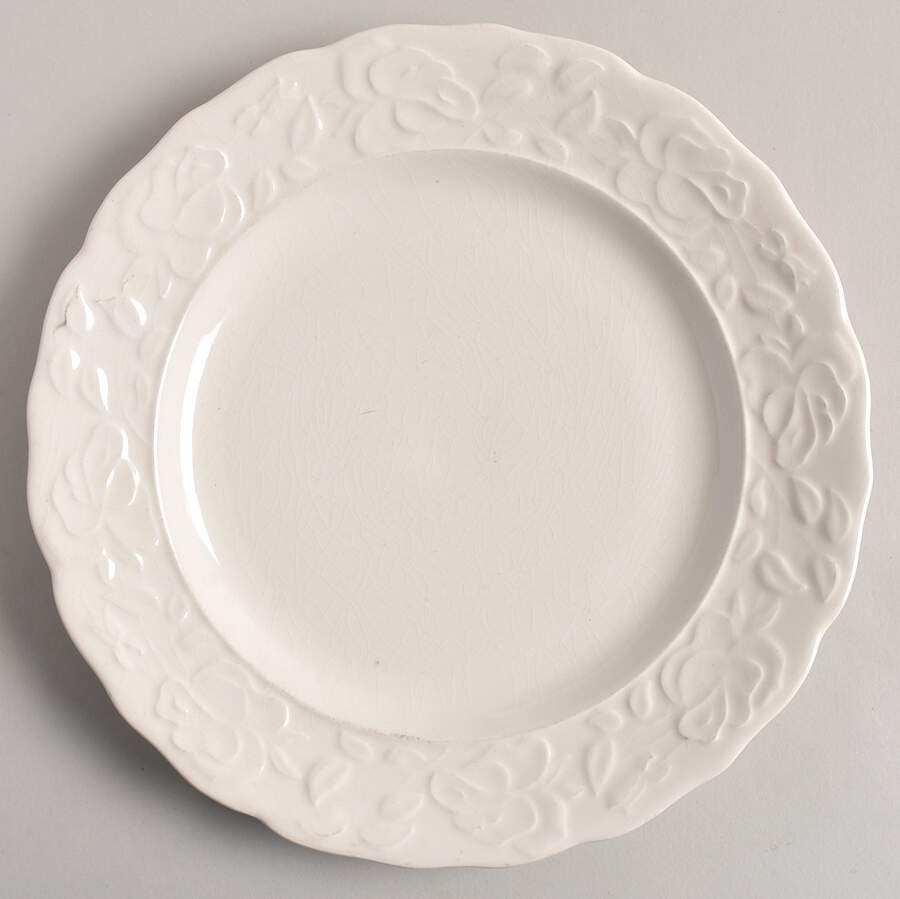 Rosemont Luncheon Plate by Mount Clemens-1