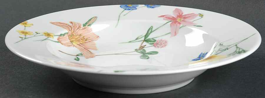 Floral Splendor Large Rim Soup Bowl by Mikasa-1