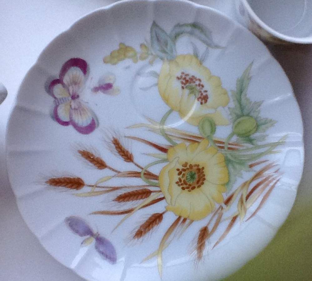 Kent Garden Snack Plate by Seymour Mann-1
