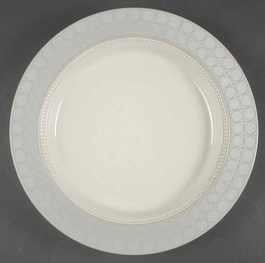 Lustor 12" Chop Plate (Round Platter) by Mikasa-1
