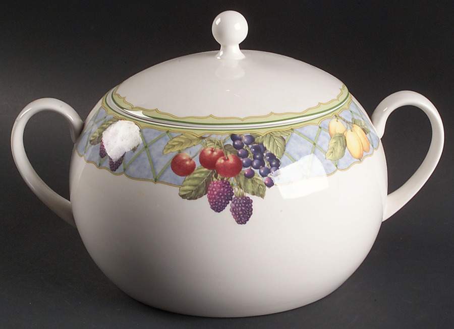 Fruit Rapture 2 Qt Round Covered Casserole by Mikasa-1